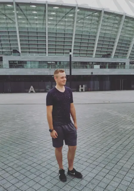 Виталий з Луцька, шукаю на сайті знайомства на одну ніч