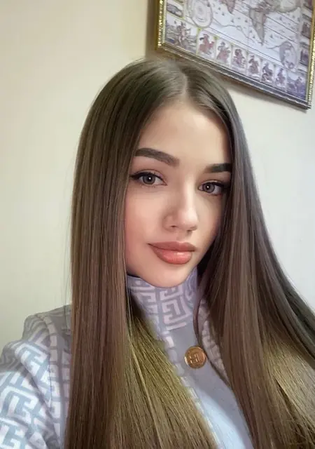 Карина из Николаева, мне 22, познакомлюсь для приятного времяпровождения