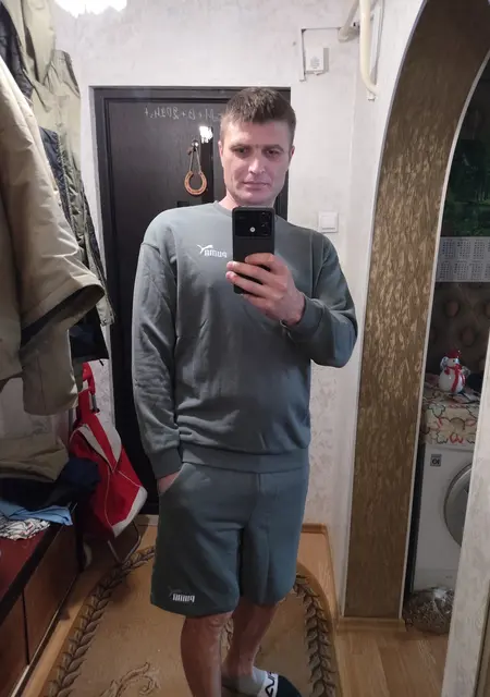 Я Александр, 42, знакомлюсь на одну ночь в Гродно