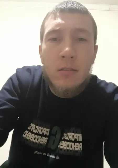 Я Александр, 30, знакомлюсь для дружбы в Днепре