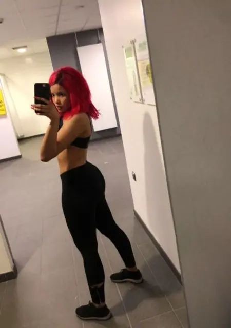 Я Tina, 25, из Лондона, ищу знакомство