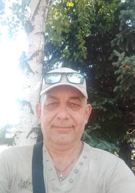 Гоша из Львова, мне 58, познакомлюсь на одну ночь