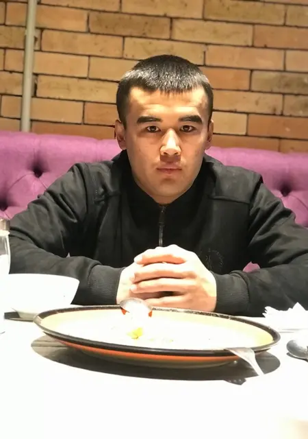 Aybek из Бишкека, мне 31, познакомлюсь для вирта