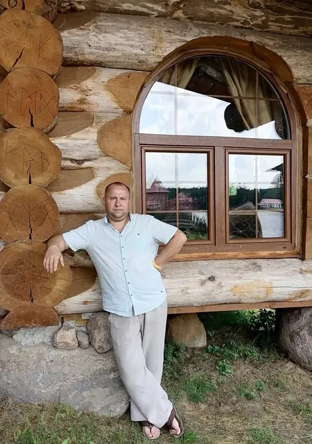 Я Андрей, 47, из Минска, ищу знакомства без обязательств