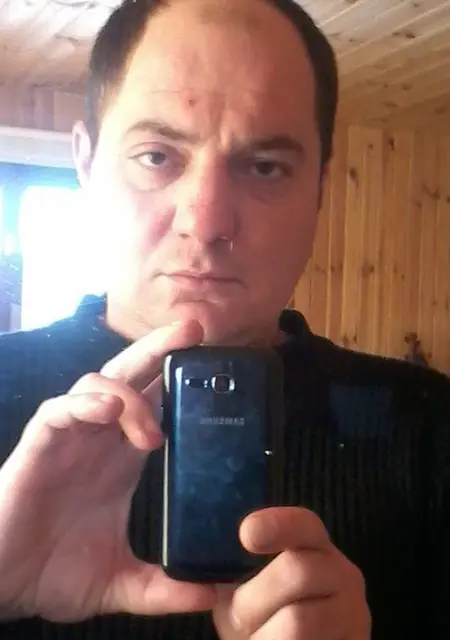 Евгений з Вараша, мені 43 років, познайомлюсь на одну ніч