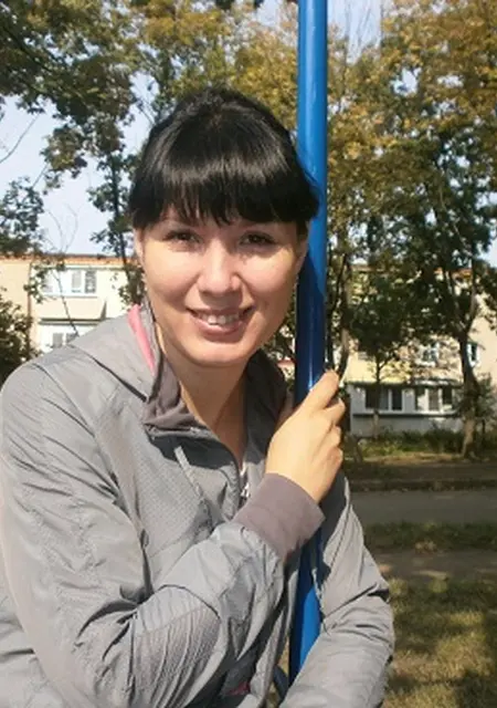 Я Николь, 45 років з Харкова, шукаю знайомство для приємного проведення часу