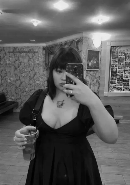 Екатерина из Дубая, мне 24, познакомлюсь для постоянных отношений