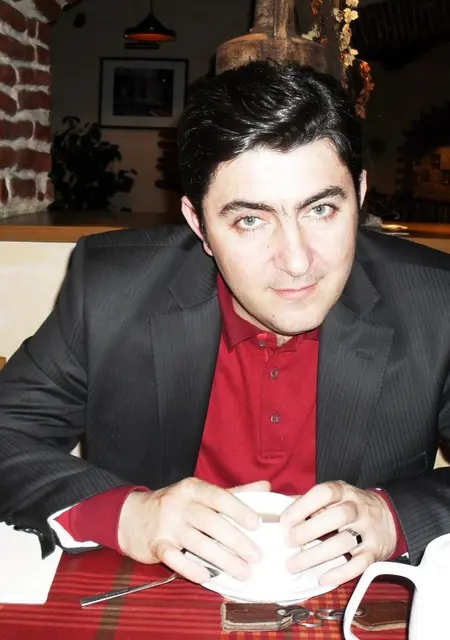 Elnur з Херсона, мені 47 років, познайомлюсь на одну ніч