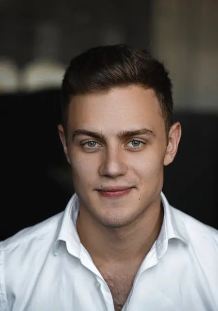 Kolya из Ровно, ищу на сайте знакомства без обязательств