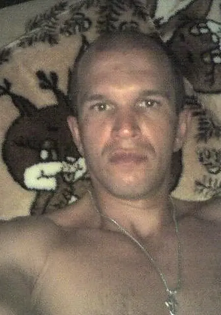 Я Игорь, 46, знакомлюсь на одну ночь в Гомеле