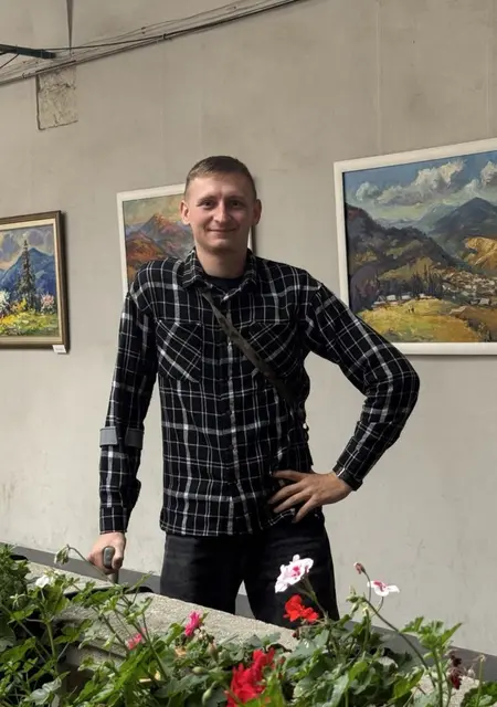 Я Міша, 27, знакомлюсь для приятного времяпровождения в Ровно