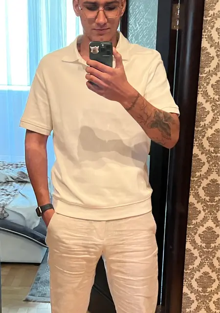 Я Влад, 21, из Киева, ищу знакомства без обязательств