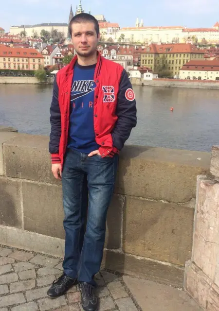 Я Eduard, 33, из Иршавы, ищу знакомства без обязательств