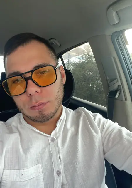 Я Влад, 28, из Хельсинки, ищу знакомства на одну ночь