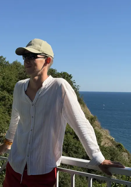 Ruslan из Киева, мне 28, познакомлюсь для вирта