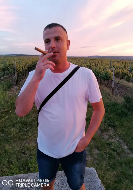 Я Сергей, 36, знакомлюсь без обязательств в Бресте