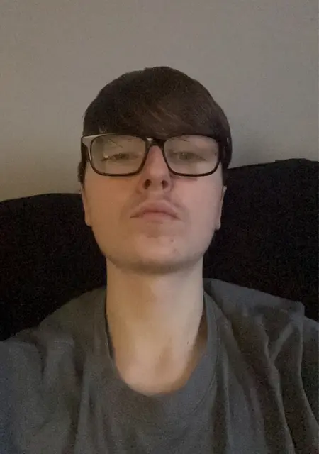 Kieran from Dundee, 23 years old, ready to meet for one-night stand