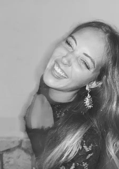 Natalia de Málaga, busco en el sitio lío de una noche