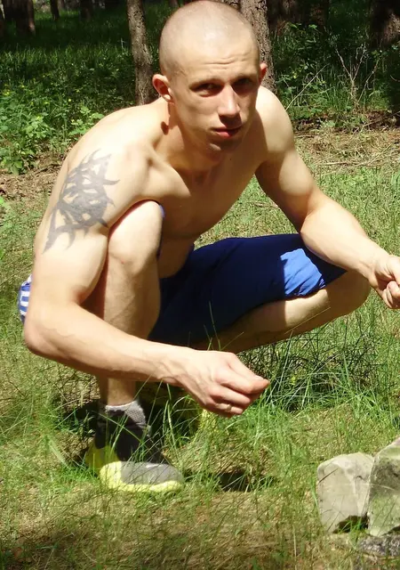 Я Пара, 39, из Кременчуга, ищу знакомства на одну ночь