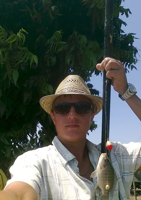 Я Alexei, 42, из Иерусалима, ищу знакомства без обязательств