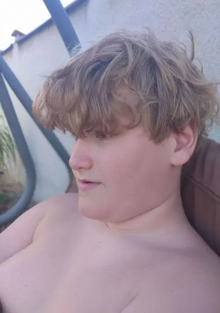 Hubert из Варшавы, мне 19, познакомлюсь