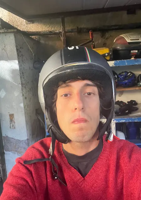 Я Giuseppe, 25, из Милана, ищу знакомство для дружбы