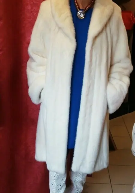 Я Svetlana, 63, из Минска, ищу знакомства без обязательств