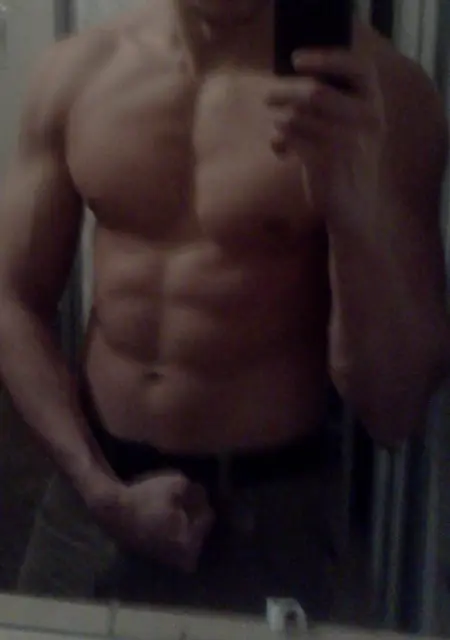 Mike з Харкова, мені 40 років, познайомлюсь для постійних стосунків