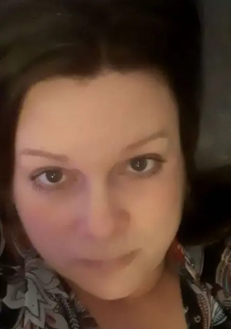 Ania из Варшавы, мне 41, познакомлюсь