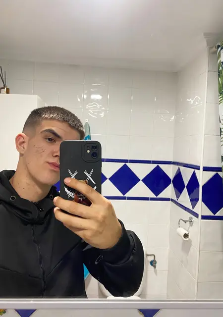 Antonio de Marbella, busco en el sitio lío de una noche