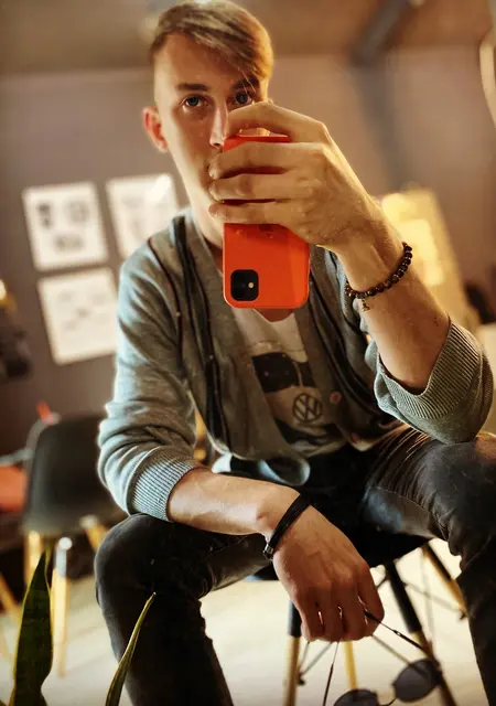 Ден из Черкасс, ищу на сайте дружбу