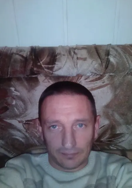 Я Шурик, 47, из Молодечно, ищу знакомства на одну ночь