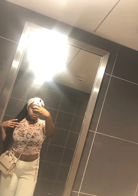 Я Naomi, 20, знакомлюсь для дружбы в Тун