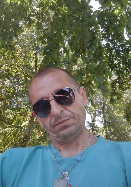 Александр Оа з Львова, шукаю на сайті постійні стосунки