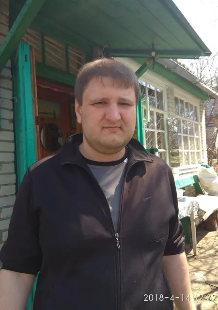 Я Влад, 32 років, знайомлюсь для приємного проведення часу у Сумах