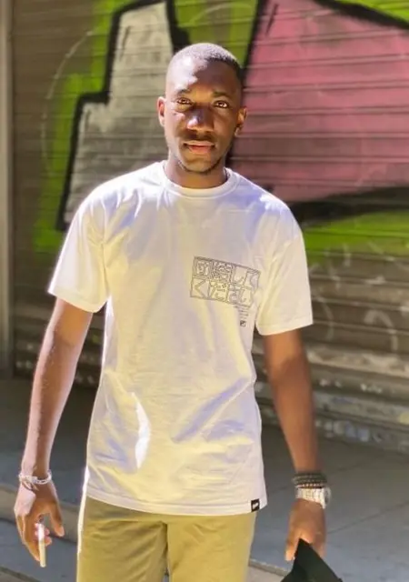 Я Ildace, 25, из Парижа, ищу знакомство