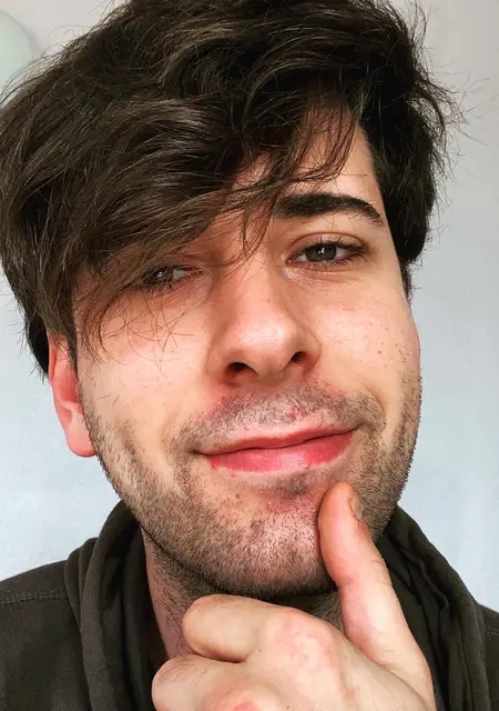 Alex de Palma de Mallorca, tengo 26 años, listo para conocer para viaje