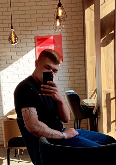 Михаил из Хмельницкого, ищу на сайте постоянные отношения