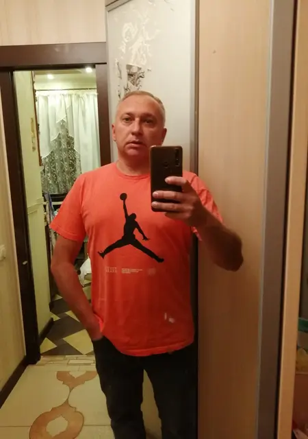 Serg з Вінниці, мені 44 років, познайомлюсь на одну ніч