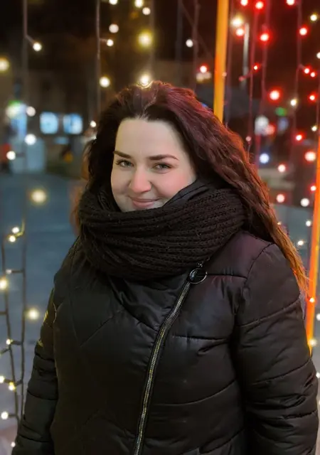 Я Ксюша, 34 років, знайомлюсь для спілкування у Рівне