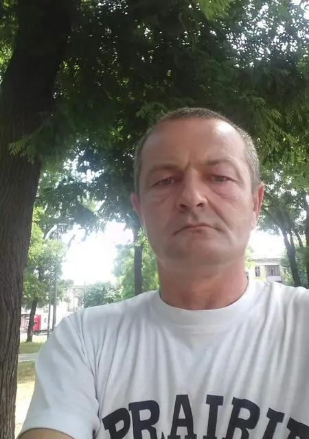 Владимир з Одеси, шукаю на сайті спілкування