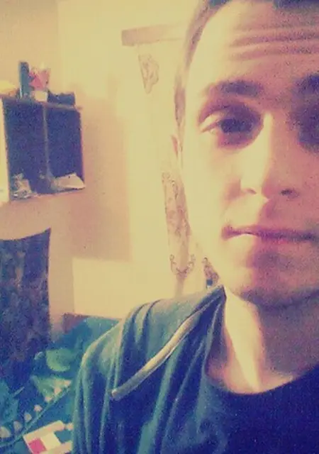 Я Сергей, 29 років, знайомлюсь для приємного проведення часу у Ужгороде