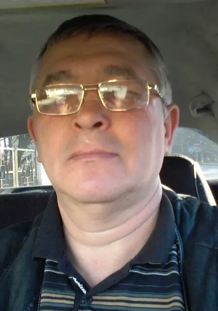 Олег из Днепра, ищу на сайте знакомства без обязательств