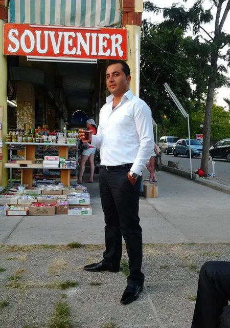 Я Melih, 43, знакомлюсь для дружбы в Анталии