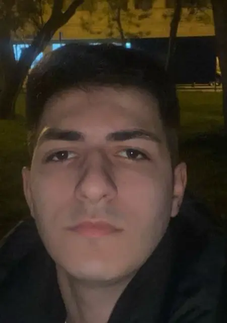 Я Javid, 21, знакомлюсь без обязательств в Баку