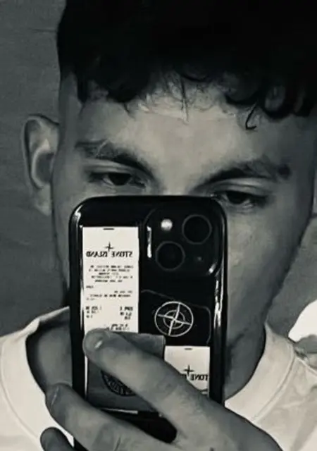 Almir из Осло, мне 21, познакомлюсь на одну ночь