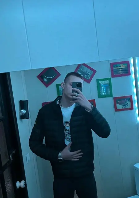 Даниил из Меппевшего, ищу на сайте постоянные отношения