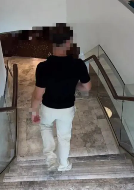 Я Antonio, 21, из Бари, ищу знакомство для дружбы