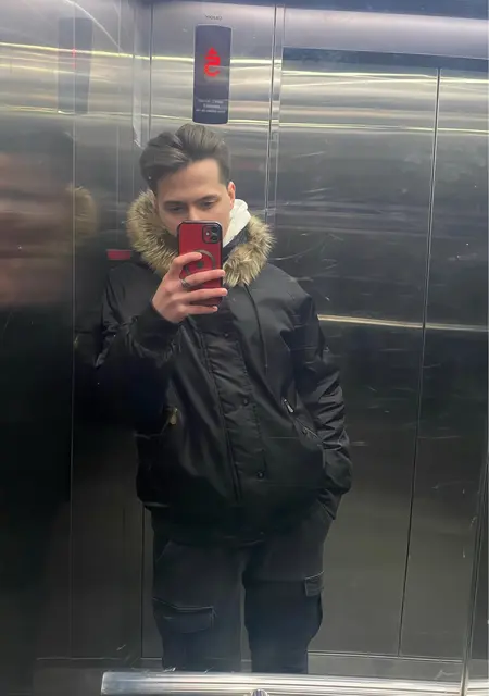 Вадим з Києва, шукаю на сайті відкриті стосунки