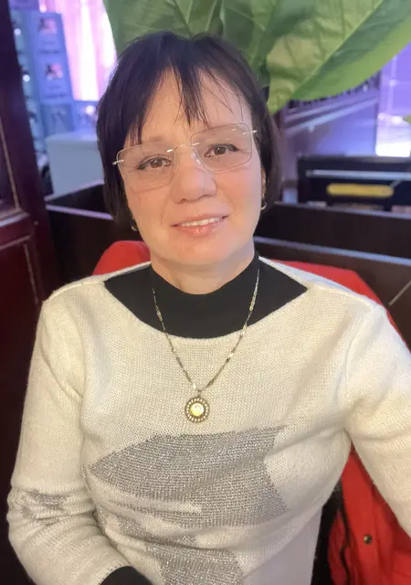 Carla из Милана, ищу на сайте дружбу